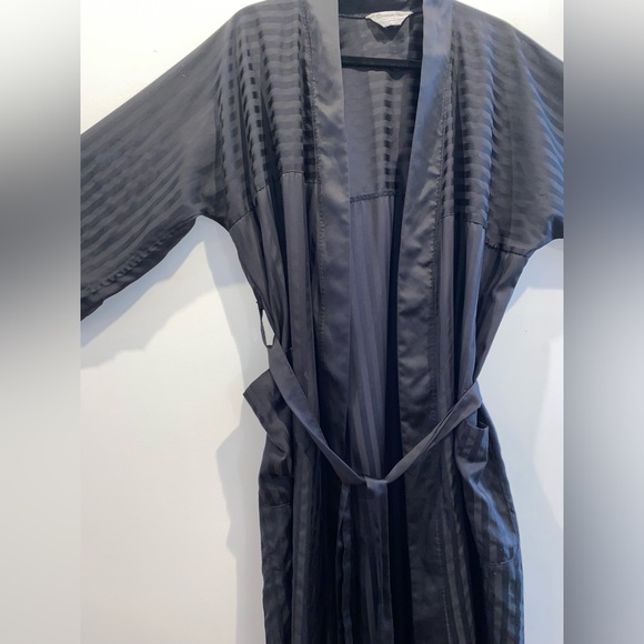 Dior Satin Bathrobe - Picture 4 of 14